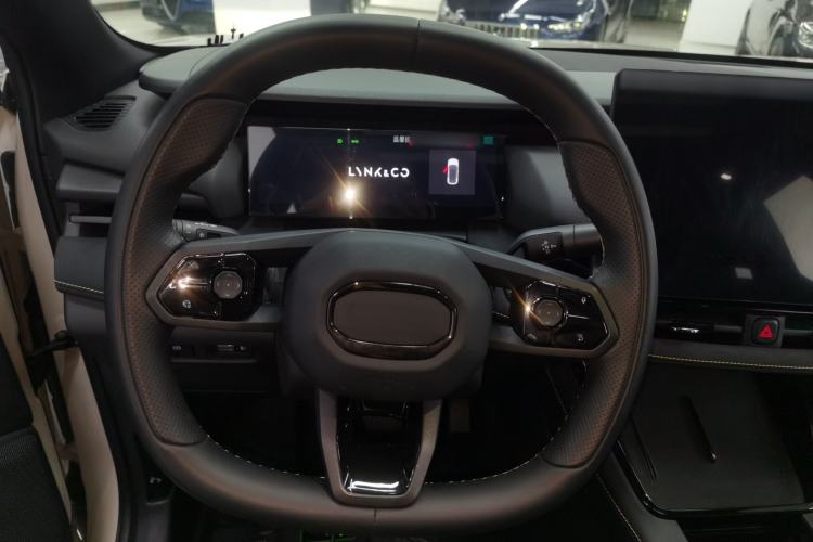 Used Lynk & Co 06 2025 Renew 1.5T Halo