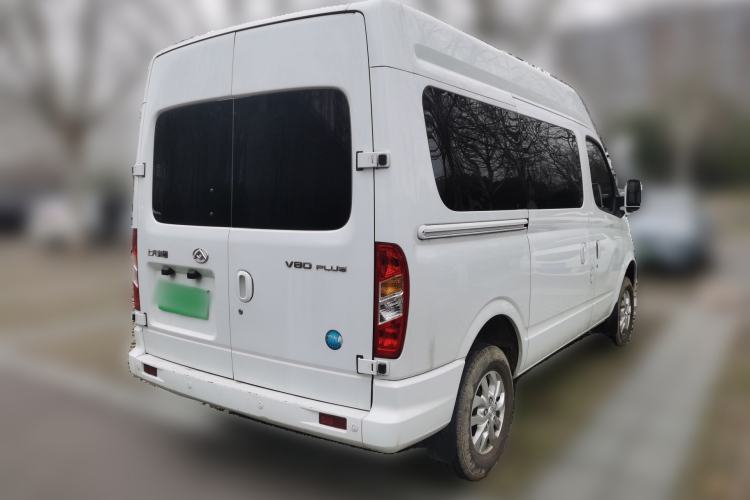 Used SAIC MAXUS Xintu V80 2021 2.0T Manual Classic Aoyuntong Short Wheelbase Mid-Roof 5/6-Seater