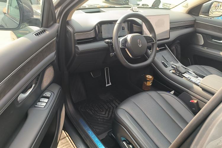 Used Hima AITO M7 2024 1.5T Rear-Drive Plus Version 5 Seats
