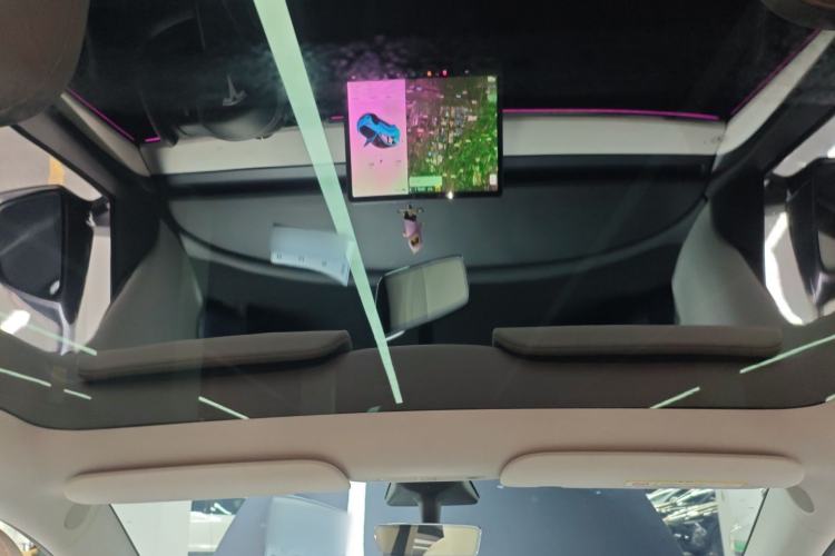 Used Tesla Model Y 2021 Long-Range All-Wheel-Drive Version 3D7
