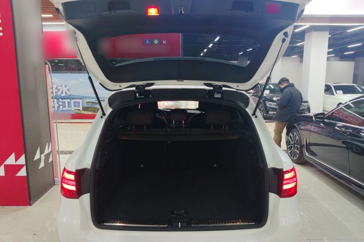 Used Mercedes-Benz GLC 2019 Facelift GLC 260 L 4MATIC Luxury Model