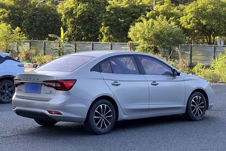 Used Roewe i5 2020 1.5L Automatic 4G Connect Luxury Flagship Edition
