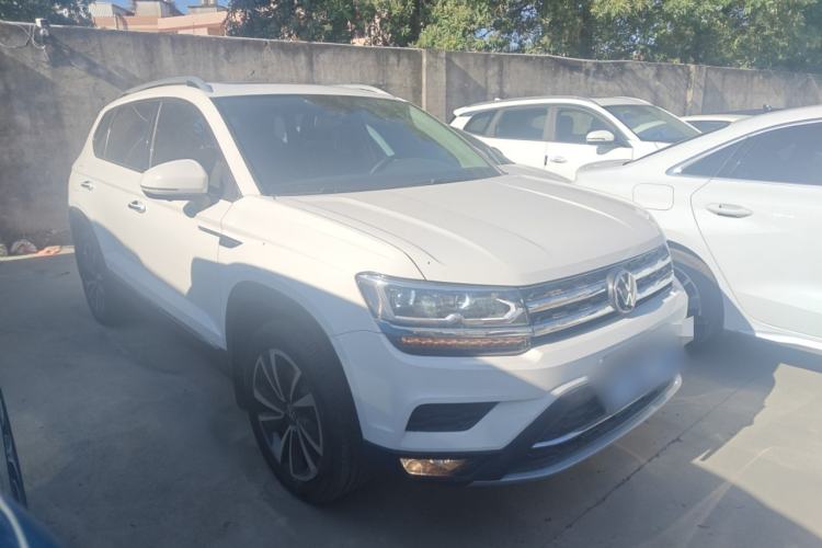 Used Volkswagen Tharu 2022 330TSI Four-Wheel Drive Luxury Edition
