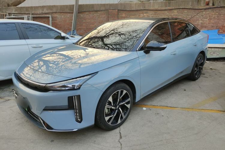 Used  L6 2023 125km Starship