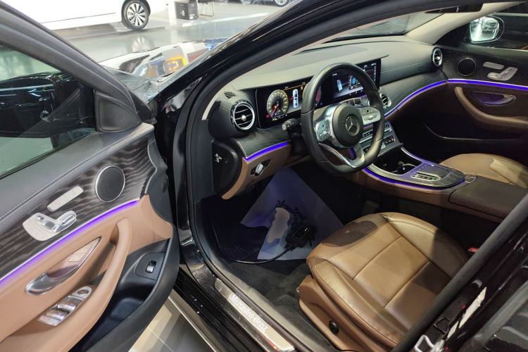 Used Mercedes-Benz E-Class 2019 Restyled E 300 L Sporty and Stylish Edition
