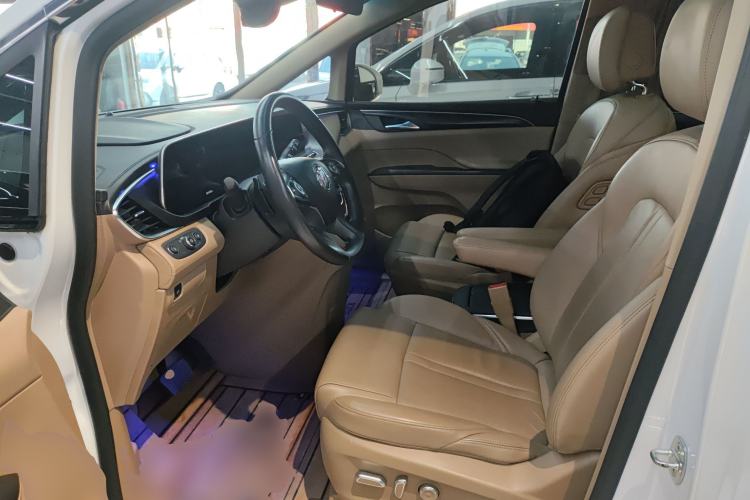 Used Buick GL8 2021 ES Landtrek 653T Luxury Model
