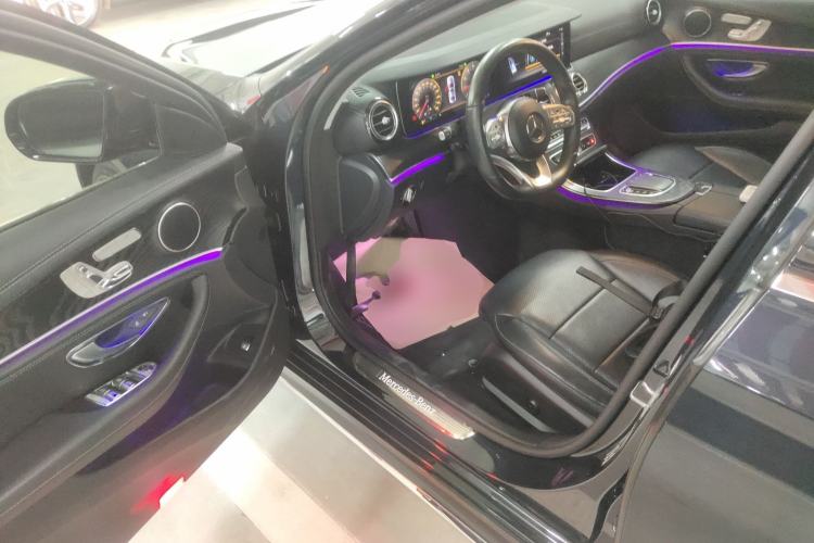 Used Mercedes-Benz E-Class 2019 E 300 L Sporty and Stylish Model
