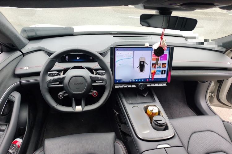 Used  SU7 2024 Rear-Drive Ultra-Long Range Advanced Pro-Level Intelligent Driving Version
