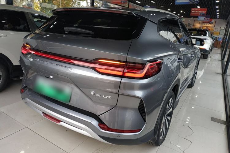 Used BYD Song PLUS New Energy 2024 HONOR Edition DM-i 110km Flagship Model
