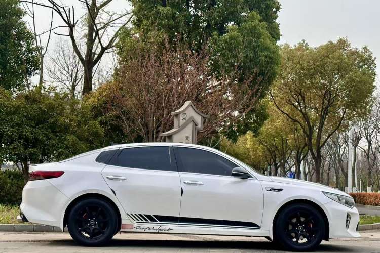 TDK.VehicleDetails.img