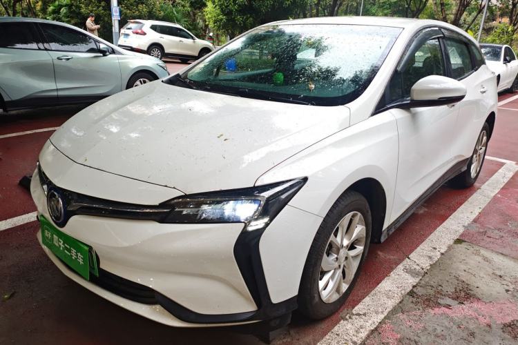 Used Buick Velite 6 2023 430km Range Commuter Version