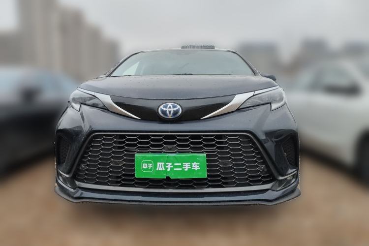 Used Toyota Granvia 2022 2.5L Hybrid Prestige Edition