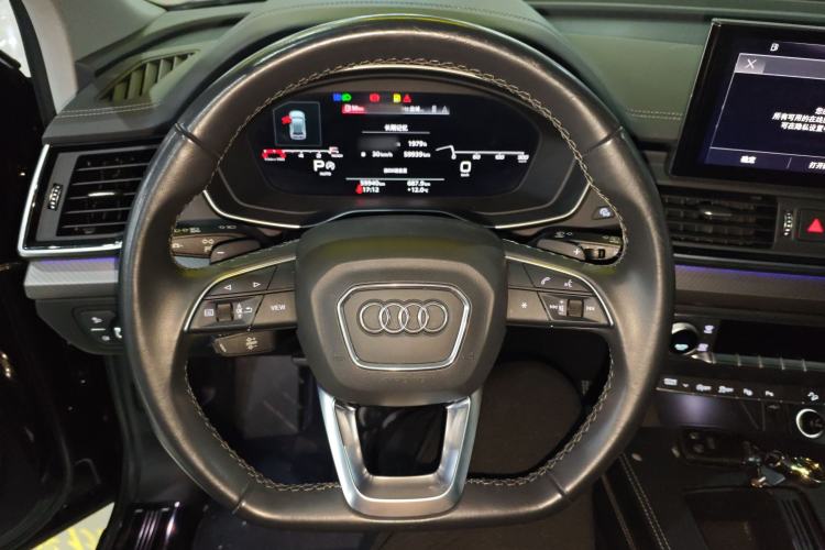 Used Audi Q5L 2022 Updated 40T Luxury Dynamic Edition
