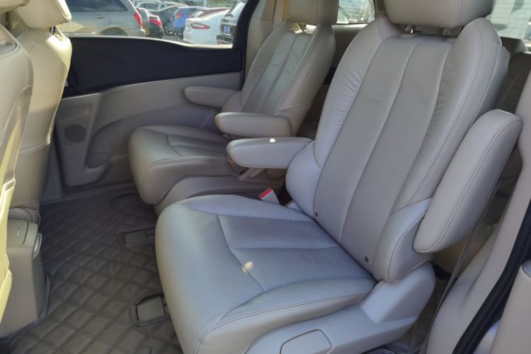 Used Buick GL8 2014 3.0L GT Luxury Business Haoya Edition