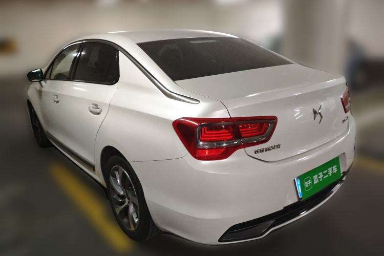 Used  5LS 2014 1.6T Luxury Edition THP160
