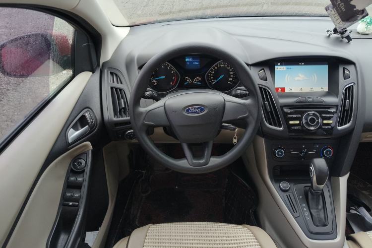 Used Ford Focus 2017 Sedan 1.6L Automatic Comfort Plus SmartDrive Edition
