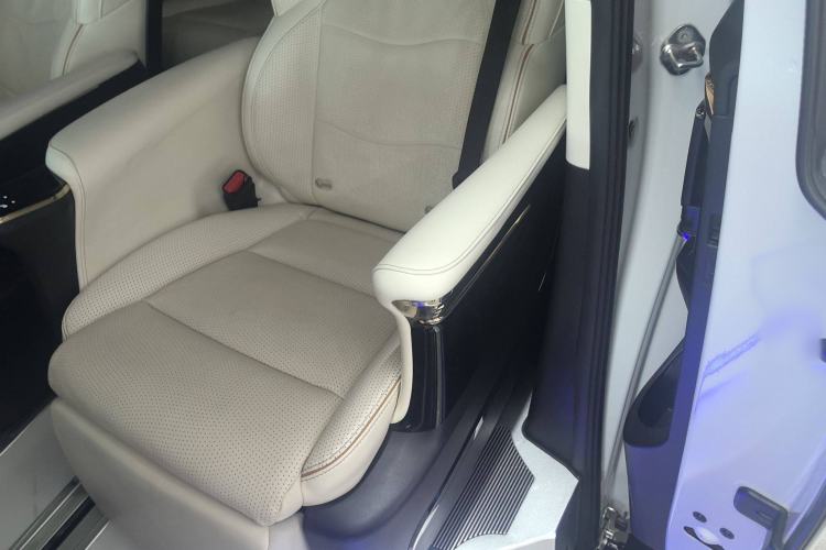 Used GAC Trumpchi M8 2023 Zongshi Series 400T Flagship Edition
