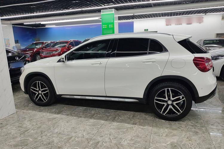 Used Mercedes-Benz GLA 2016 GLA 200 Fashion Model
