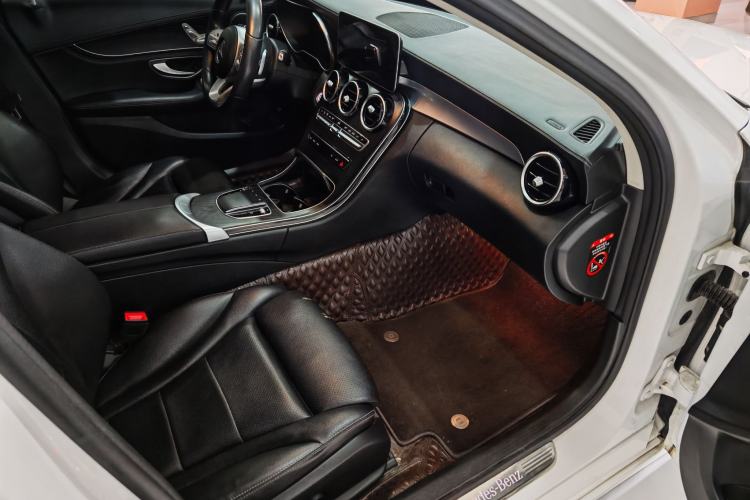 Used Mercedes-Benz C-Class 2020 Restyled C 200 L Fashion Edition Sport Version