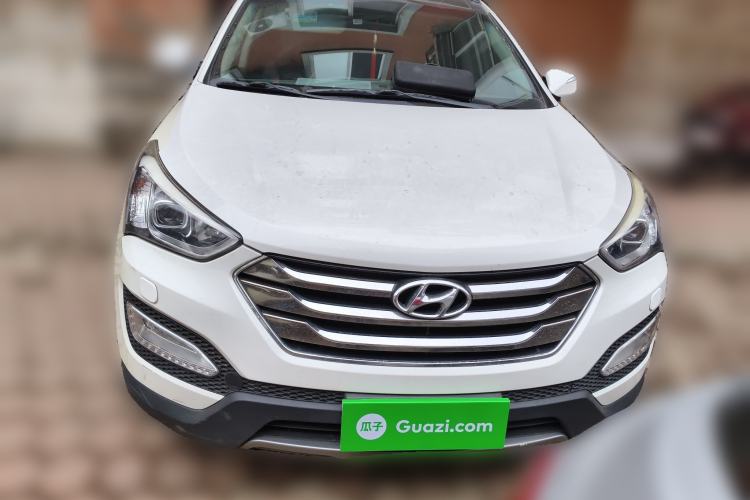 Used Hyundai Santa Fe 2013 2.4L Automatic 4x4 Prestige Edition
