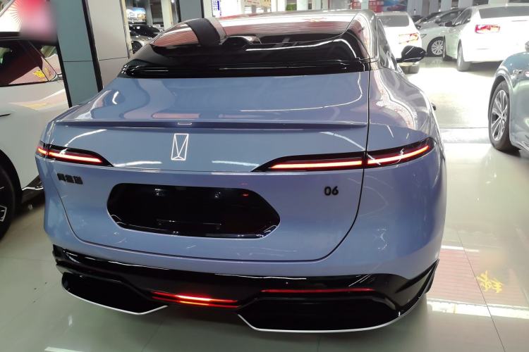 Used  06 2025 Max All-Electric Version
