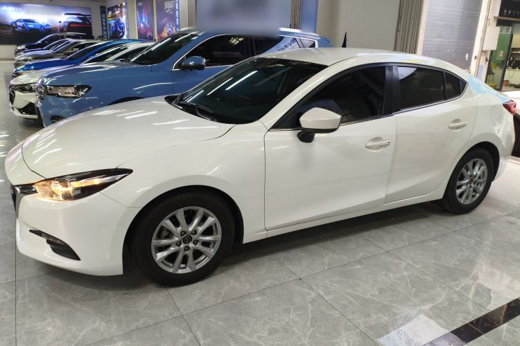 Used Mazda Mazda 3 Axela 2017 Sedan 1.5L Automatic Comfort Model Emission Standard China V
