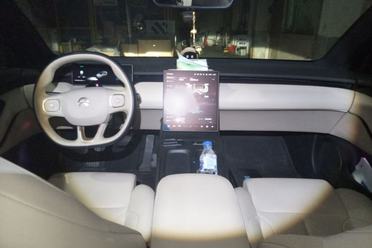 Used Nio ET5T 2023 75 kWh Touring