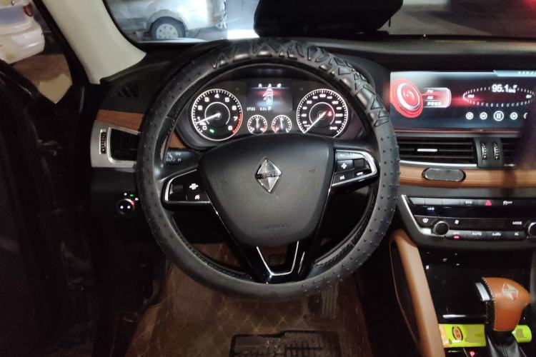 Used BORGWARD BX7 2016 28T 2WD Elite Edition 5-seater
