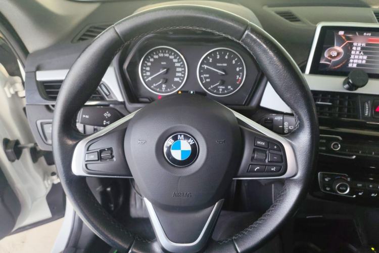 Used BMW X1 2016 sDrive18Li Premium Edition
