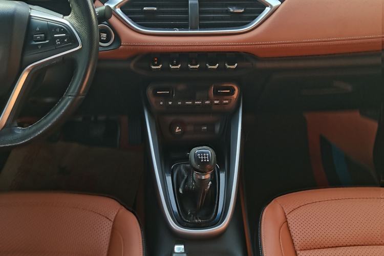 Used Baojun 510 2017 1.5L Manual Luxury Model
