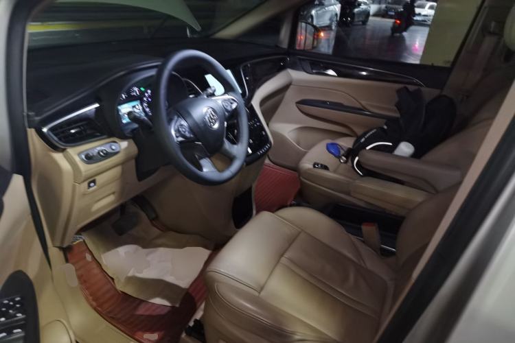 Used Buick GL8 2017 ES 28T Luxury Model China V Standard
