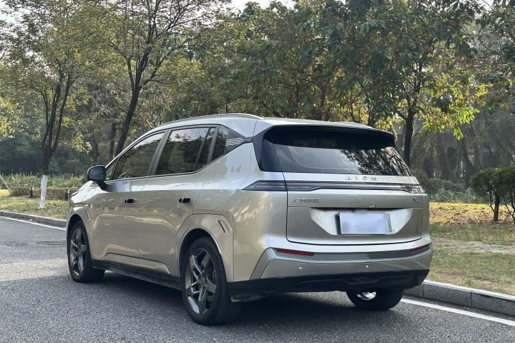 Used AION Y 2023 Plus 510 Tech Edition
