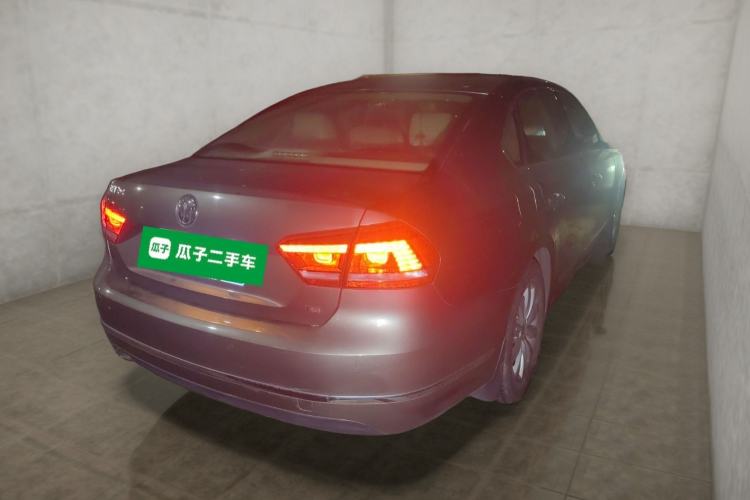 Used Volkswagen Passat 2014 1.8TSI DSG Prestige Edition