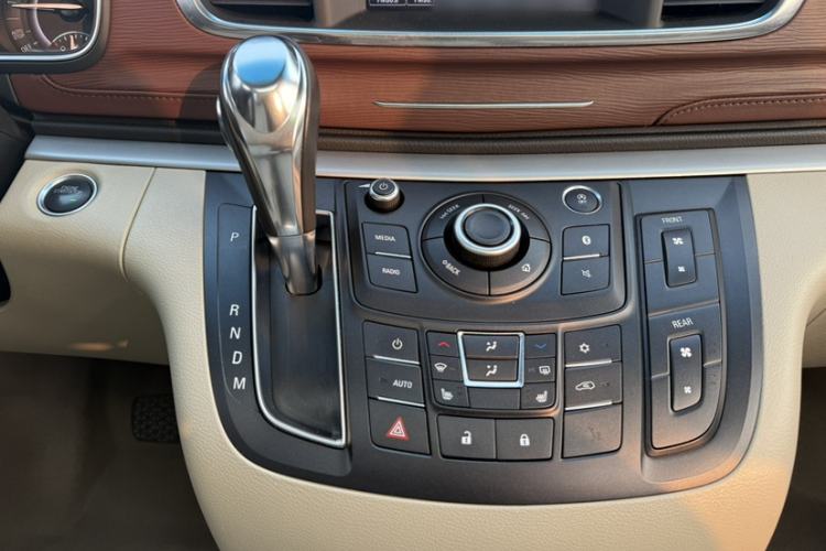 Used Buick GL8 2017 25S Prestige Version China V Standard
