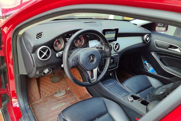 Used Mercedes-Benz GLA 2015 GLA 200 Fashion Model