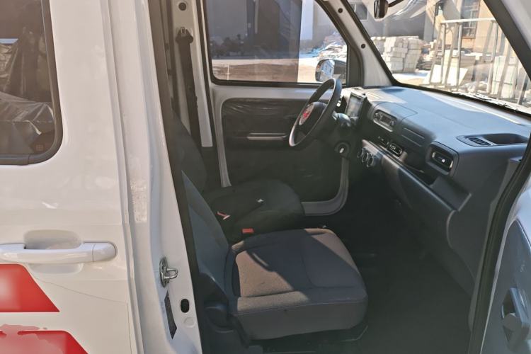 Used Wuling Zhiguang New Energy 2025 Comfort Model