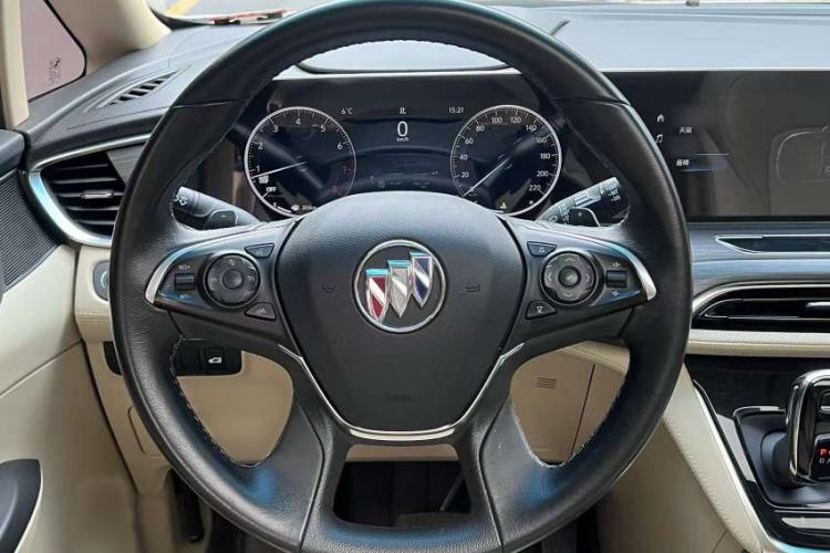 Used Buick GL8 2022 ES Landtrek 653T Luxury Edition
