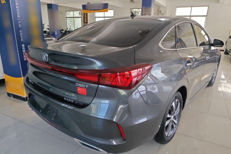 Used Changan Eado 2023 Changan Edition PLUS Blue Whale NE 1.4T GDI DCT Prestige Version
