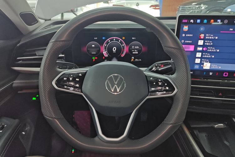 Used Volkswagen Passat 2025 Pro 380TSI Dragon Supreme Edition