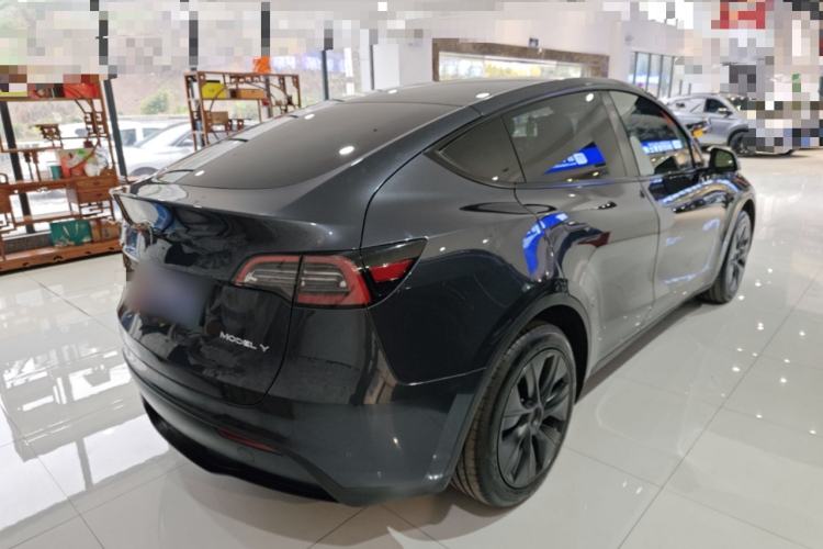 Used Tesla Model Y 2024 Rear-Wheel-Drive Version