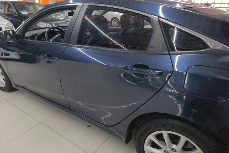 Used Honda Civic 2016 180TURBO CVT Comfort Version
