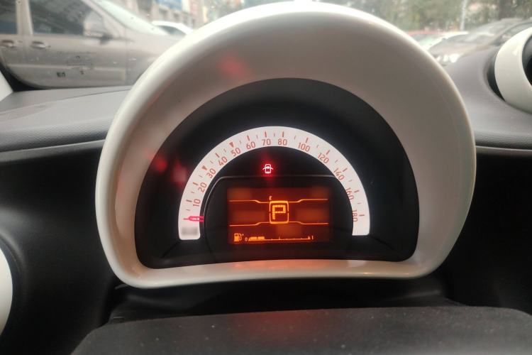 Used  fortwo 2015 1.0L 52 kW hardtop Dynamic version