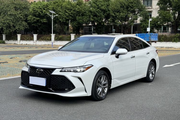 Used Toyota Avalon 2019 2.0L Luxury Edition China VI Standard
