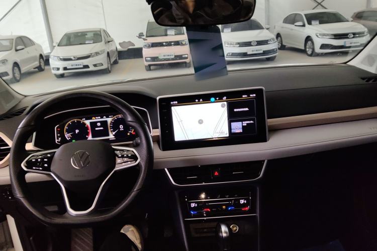 Used Volkswagen Tharu 2023 300TSI Two-Wheel-Drive Full Moon Edition
