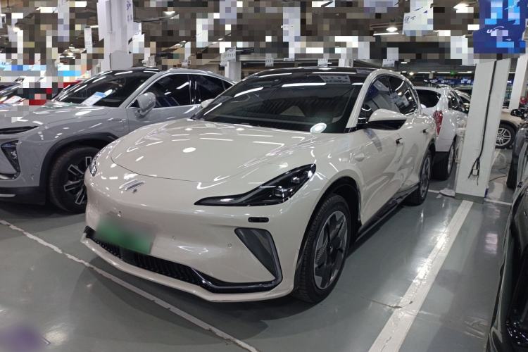 Used IM LS7 2023 90 kWh Elite Rear-Drive Version