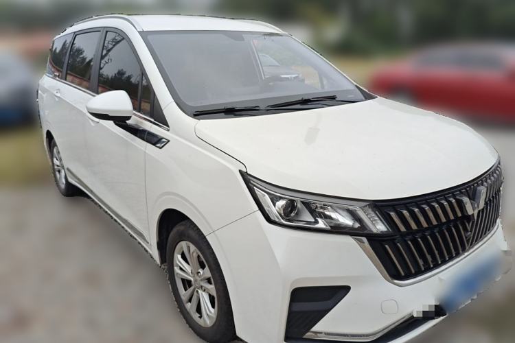Used Wuling Jiachen 2022 1.5T Manual Light Enjoyment Dynamic Version
