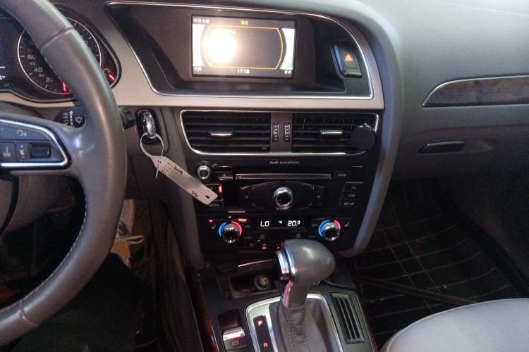 Used Audi A4L 2015 35 TFSI Automatic Comfort Model
