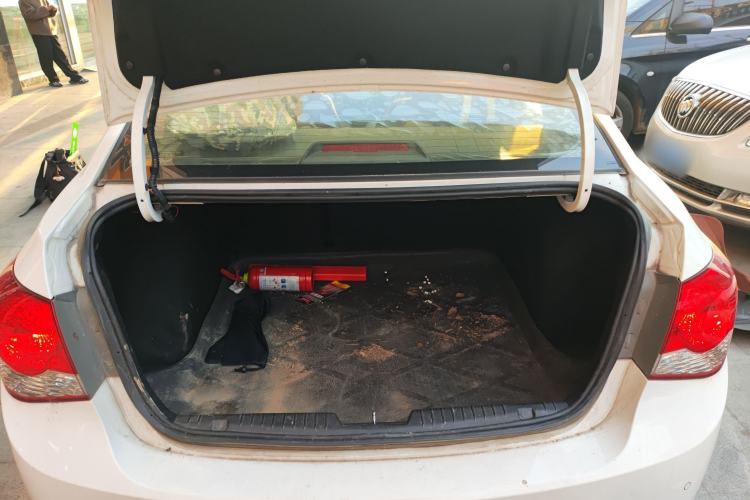 Used Chevrolet Cruze 2014 1.6L SL Millionth Anniversary Edition MT
