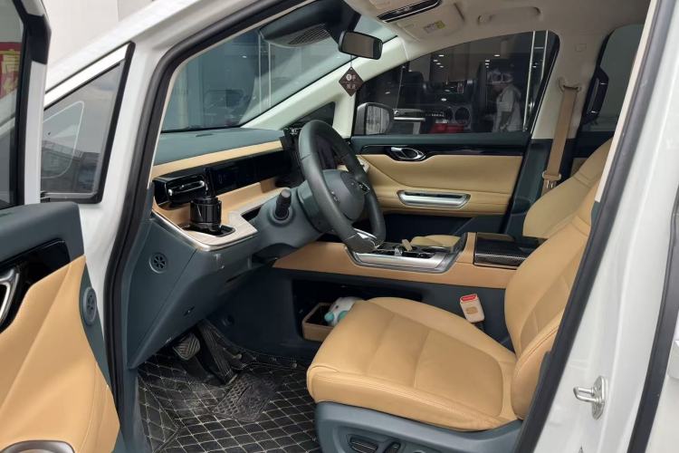 Used GAC Trumpchi E8 New Energy 2024 150km MAX
