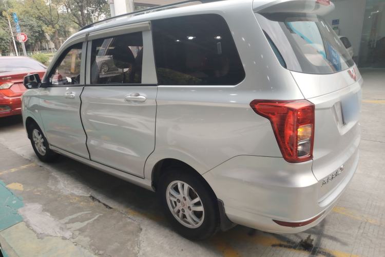 Used Wuling Hongguang 2018 1.5L S Standard Version L2B

